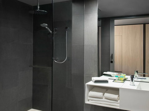 Vibe Hotel Melbourne Docklands - Melbourne Tourism 16