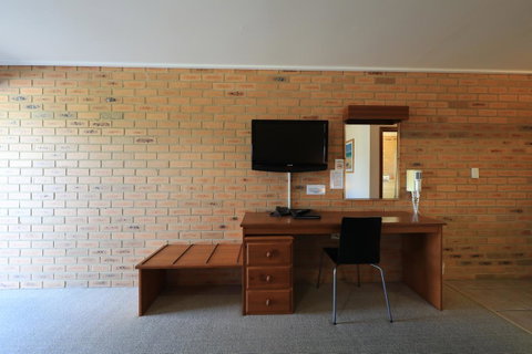 Quays Motel San Remo - Melbourne Tourism 9