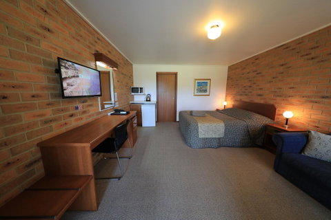 Quays Motel San Remo - Melbourne Tourism 20