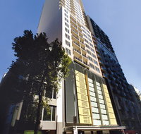 Oaks On Lonsdale - Melbourne Tourism