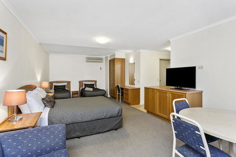 Comfort Inn Warrnambool International - Melbourne Tourism 32