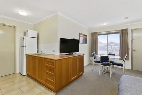 Comfort Inn Warrnambool International - Melbourne Tourism 31