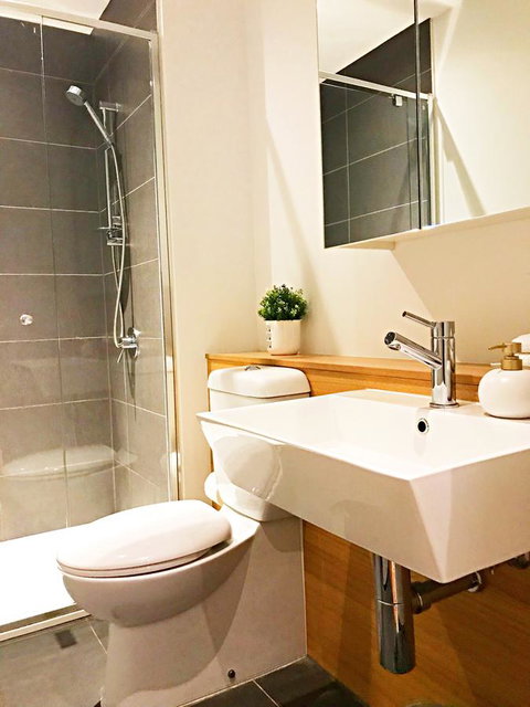 Rose Lane Serviced Apartment - Melbourne Tourism 24