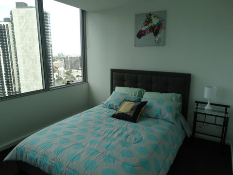 Cloud9 Luxury Apartments - Melbourne Tourism 6