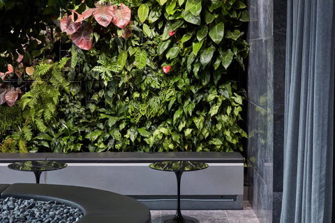 Shadow Play By Peppers - Melbourne Tourism 11
