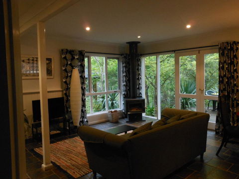 Merrimeet Cottages - Melbourne Tourism 10