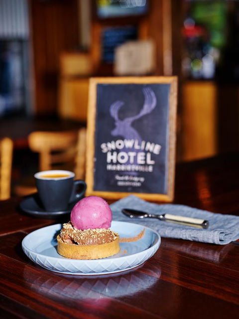 The Harrietville Snowline Hotel - Melbourne Tourism 15