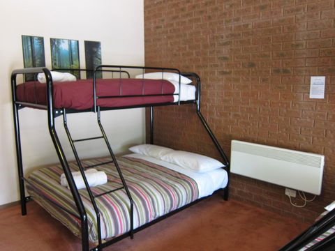 The Harrietville Snowline Hotel - Melbourne Tourism 20