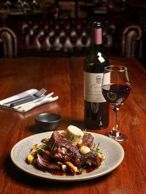 The Harrietville Snowline Hotel - Melbourne Tourism 12