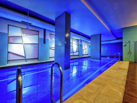 Premier Stays Melbourne - Melbourne Tourism 3