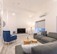 Unique 3 Bedroom Central CBD Townhouse - Melbourne Tourism