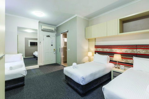 Best Western Melbourne City - Melbourne Tourism 5