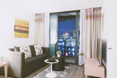 Riverside Docklands S Collection - Melbourne Tourism 5