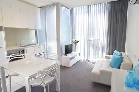 Milano Serviced Apartments - Melbourne Tourism 6