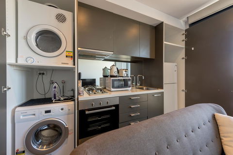 Amazing Accommodations : South Yarra - Melbourne Tourism 22