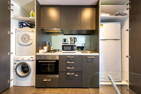 Amazing Accommodations : South Yarra - Melbourne Tourism 13