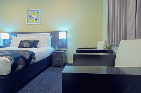 Park Squire Motor Inn & Serviced Apartments - Melbourne Tourism 4