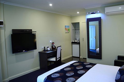 Park Squire Motor Inn & Serviced Apartments - Melbourne Tourism 3