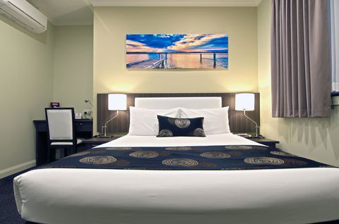 Park Squire Motor Inn & Serviced Apartments - Melbourne Tourism 0