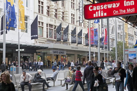Causeway Inn On The Mall - Melbourne Tourism 1