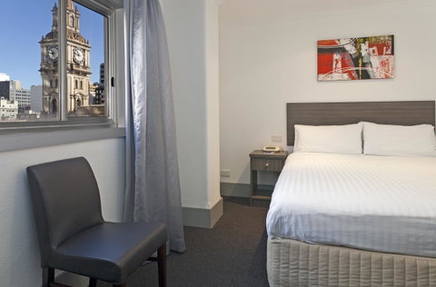 Causeway Inn On The Mall - Melbourne Tourism 15