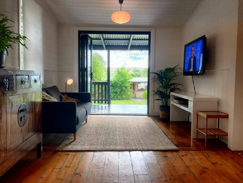 Cinta Cottage - Melbourne Tourism 6