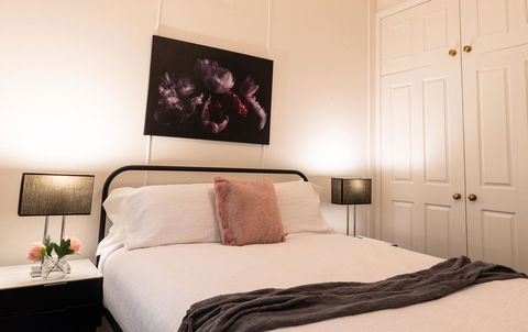 The Orchard House - Melbourne Tourism 12
