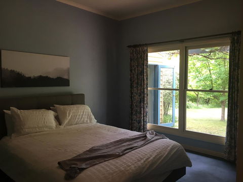 The Orchard House - Melbourne Tourism 22