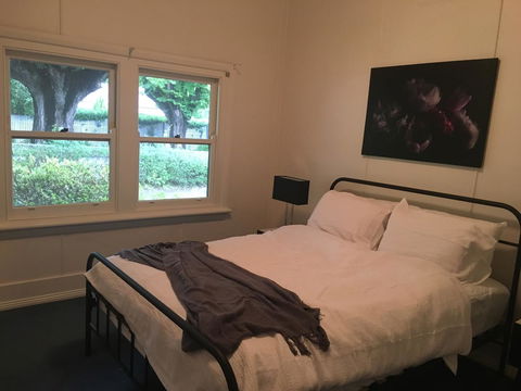 The Orchard House - Melbourne Tourism 24