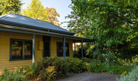 The Orchard House - Melbourne Tourism 8