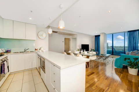 Signature Waterfront Apartments - Melbourne Tourism 11