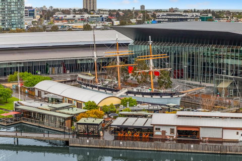Signature Waterfront Apartments - Melbourne Tourism 23