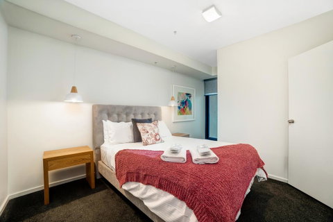 Signature Waterfront Apartments - Melbourne Tourism 18