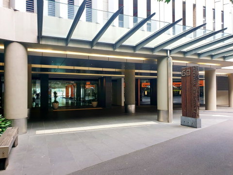 Signature Waterfront Apartments - Melbourne Tourism 37