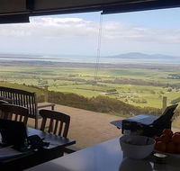 One Tree Hill - Melbourne Tourism