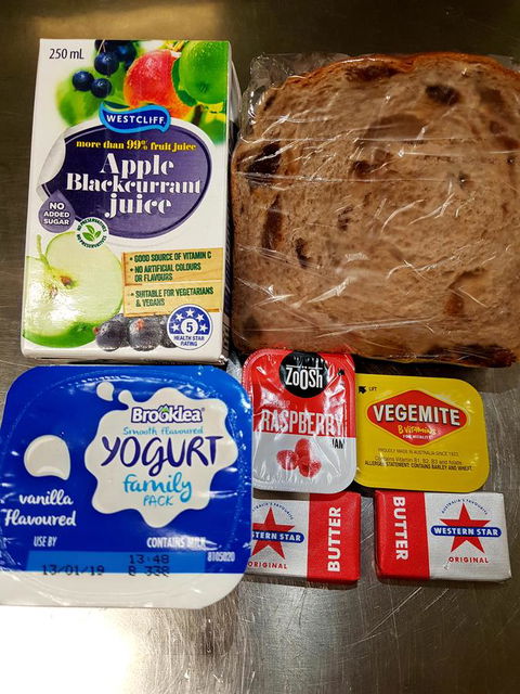 Tropicana Motor Inn - Melbourne Tourism 6