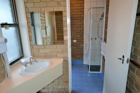 Tropicana Motor Inn - Melbourne Tourism 11