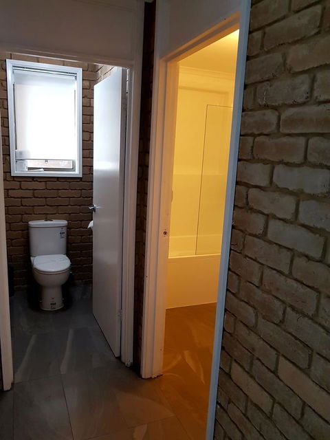 Tropicana Motor Inn - Melbourne Tourism 30