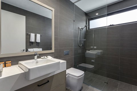Blairgowrie Apartment 1 - On The Beach - Melbourne Tourism 13