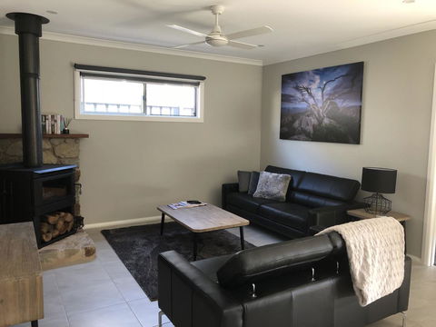 Luxury Abalina Cottages - Melbourne Tourism 27