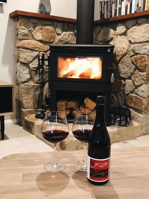Luxury Abalina Cottages - Melbourne Tourism 13