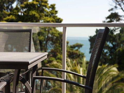 The Waves Apartments - Melbourne Tourism 5