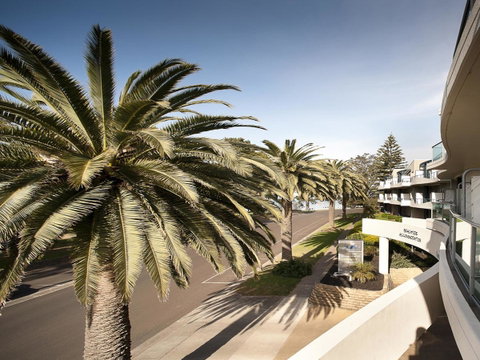 The Waves Apartments - Melbourne Tourism 17
