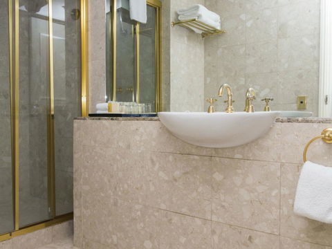 Stamford Plaza Melbourne - Melbourne Tourism 3