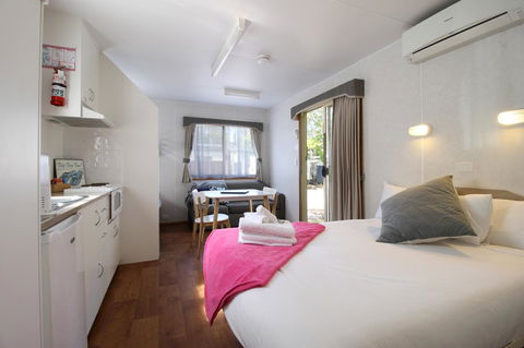 Kanasta Caravan Park - Melbourne Tourism 22