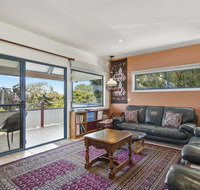 Black Dolphin Beach Penthouse - Melbourne Tourism