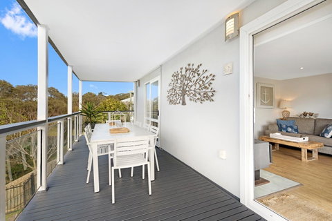 Peninsula Retreat - Melbourne Tourism 4