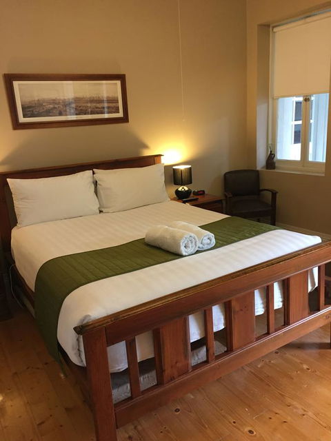Little River Bed And Breakfast - Melbourne Tourism 17