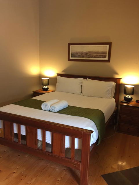 Little River Bed And Breakfast - Melbourne Tourism 15
