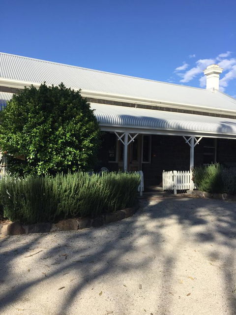 Little River Bed And Breakfast - Melbourne Tourism 3